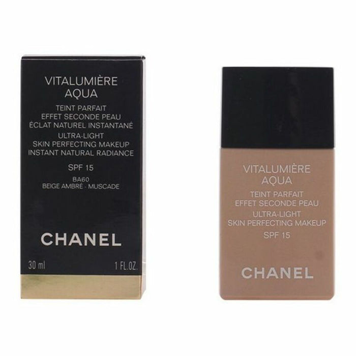 Base per Trucco Fluida Vitalumière Aqua Chanel 30 ml