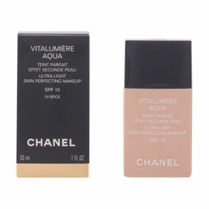 Base per Trucco Fluida Vitalumière Aqua Chanel 30 ml