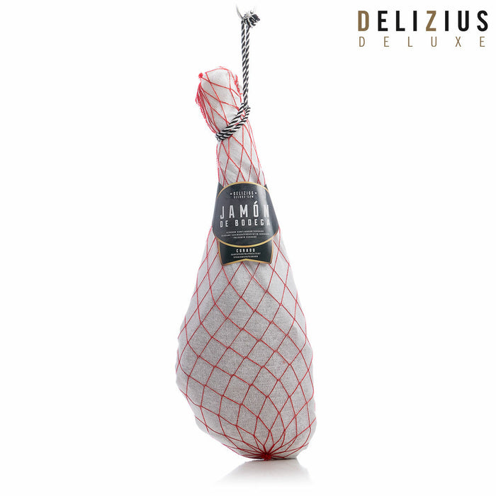 Set di Prosciutto Stagionato, Olio d’Oliva e Porta Prosciutto Delizius Deluxe